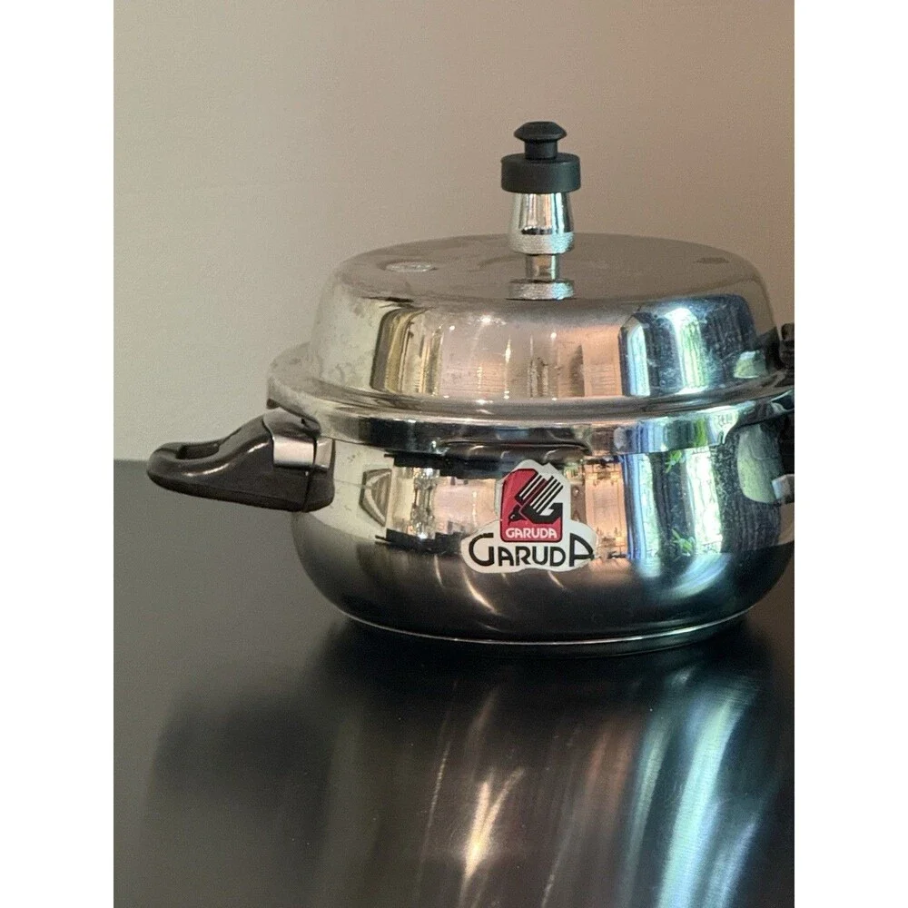 Garuda Pressure Cooker Salem Stainless Steel Stovetop Pot Pan 2.5 L